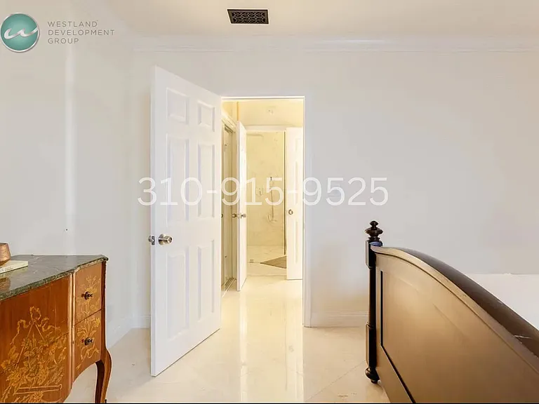 11817 Darlington Ave — Photo 14