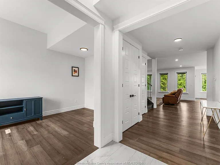 93 Belleview Dr — Photo 5