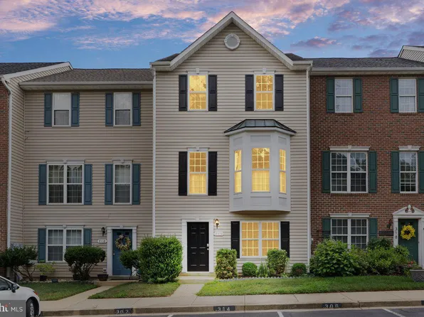 314 Cambridge Pl, Prince Frederick, MD 20678