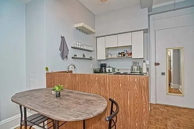 21 Beacon St #2J — Photo 6