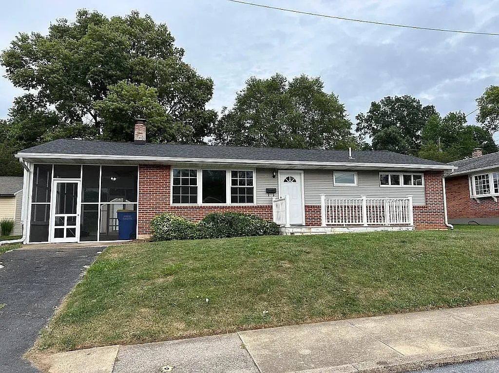 317 N 19th St photo 1