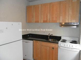 37 Charter St #6, Boston, MA 02113