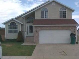 4129 Lily Dr, Roy, UT 84067