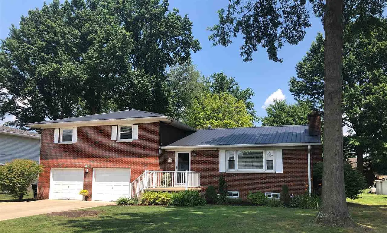 188 Township Road 1107 photo 1