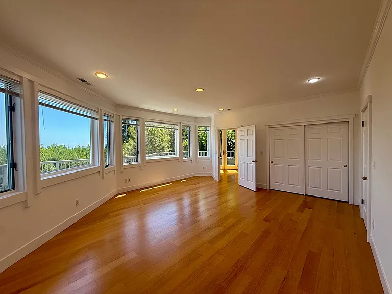 51 Via Los Altos — Photo 41
