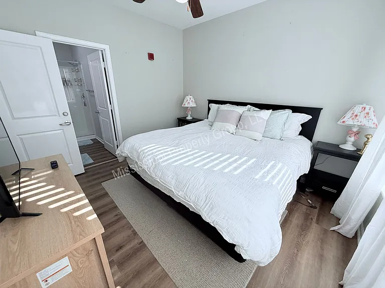 209 Town Center Dr — Photo 16