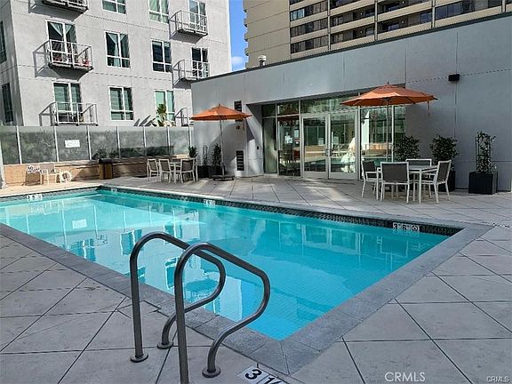 3rd image of 645 W 9th St APT 618
