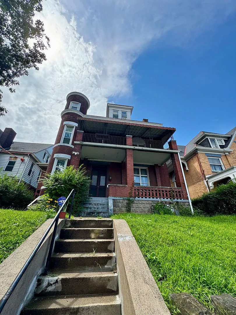 3541 California Avenue — Photo 3