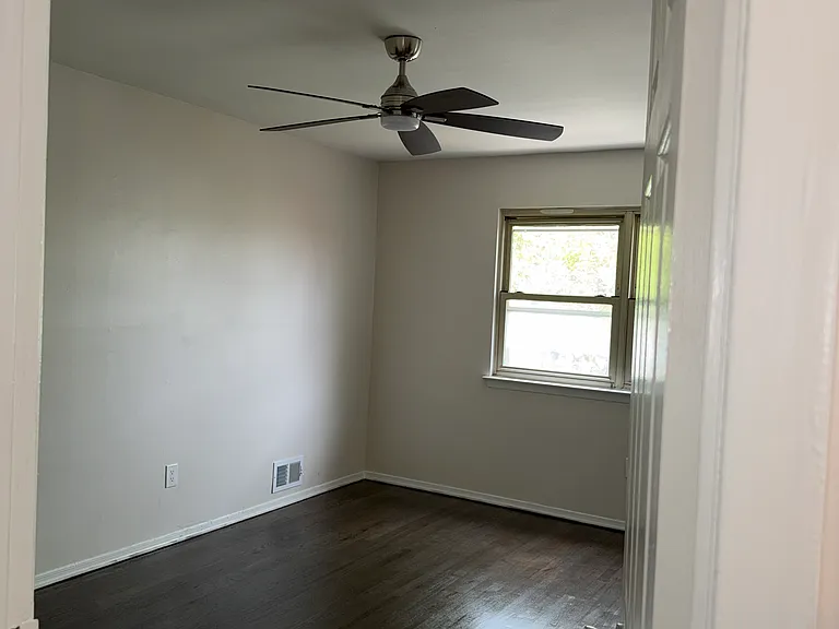 311 Jefferson Ave #2 — Photo 10