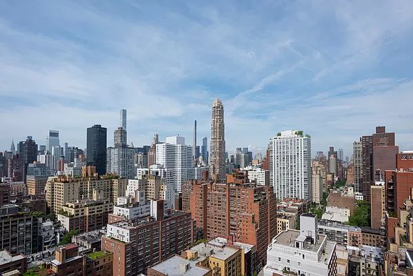 1st image of 360 E 72nd St APT C2705