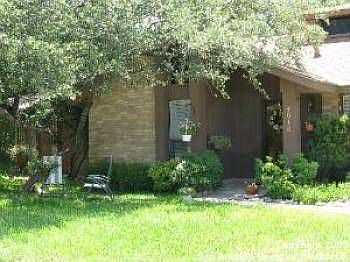 1st image of 4618 Green Willow Woods