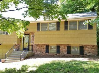 30 Munson Rd, Beacon Falls, CT 06403