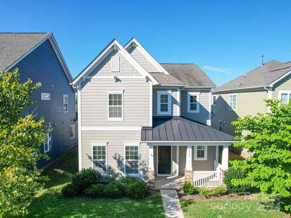 2032 Henslow Trl, Fort Mill, SC 29708