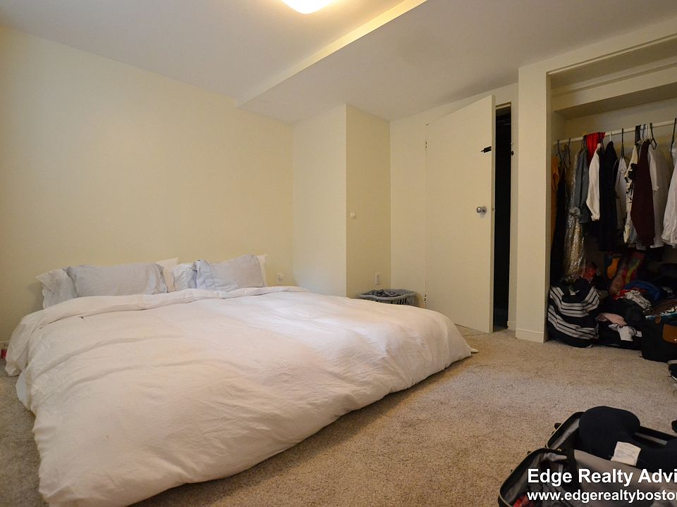 1st image of 43 Hobart St #B
