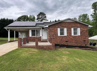 228 Ranier Dr, Inman, SC 29349