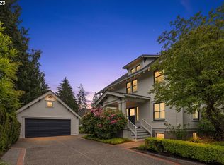 2033 SW Edgewood Rd, Portland, OR 97201