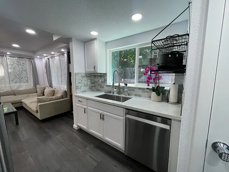 36 Park Way #B — Photo 15