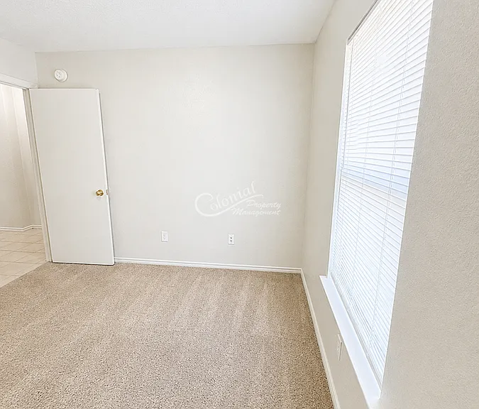2709 Lucille Dr #A — Photo 9