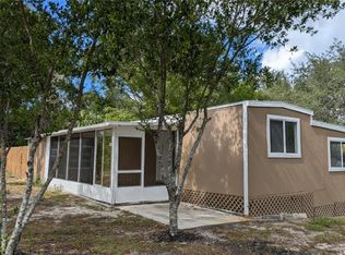 9761 Lake Dr, Weeki Wachee, FL 34613
