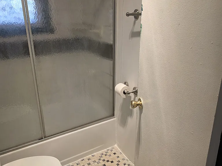 New refished tub.