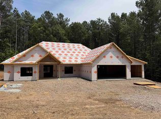 36 Gloria Dr, Hot Springs Village, AR 71909