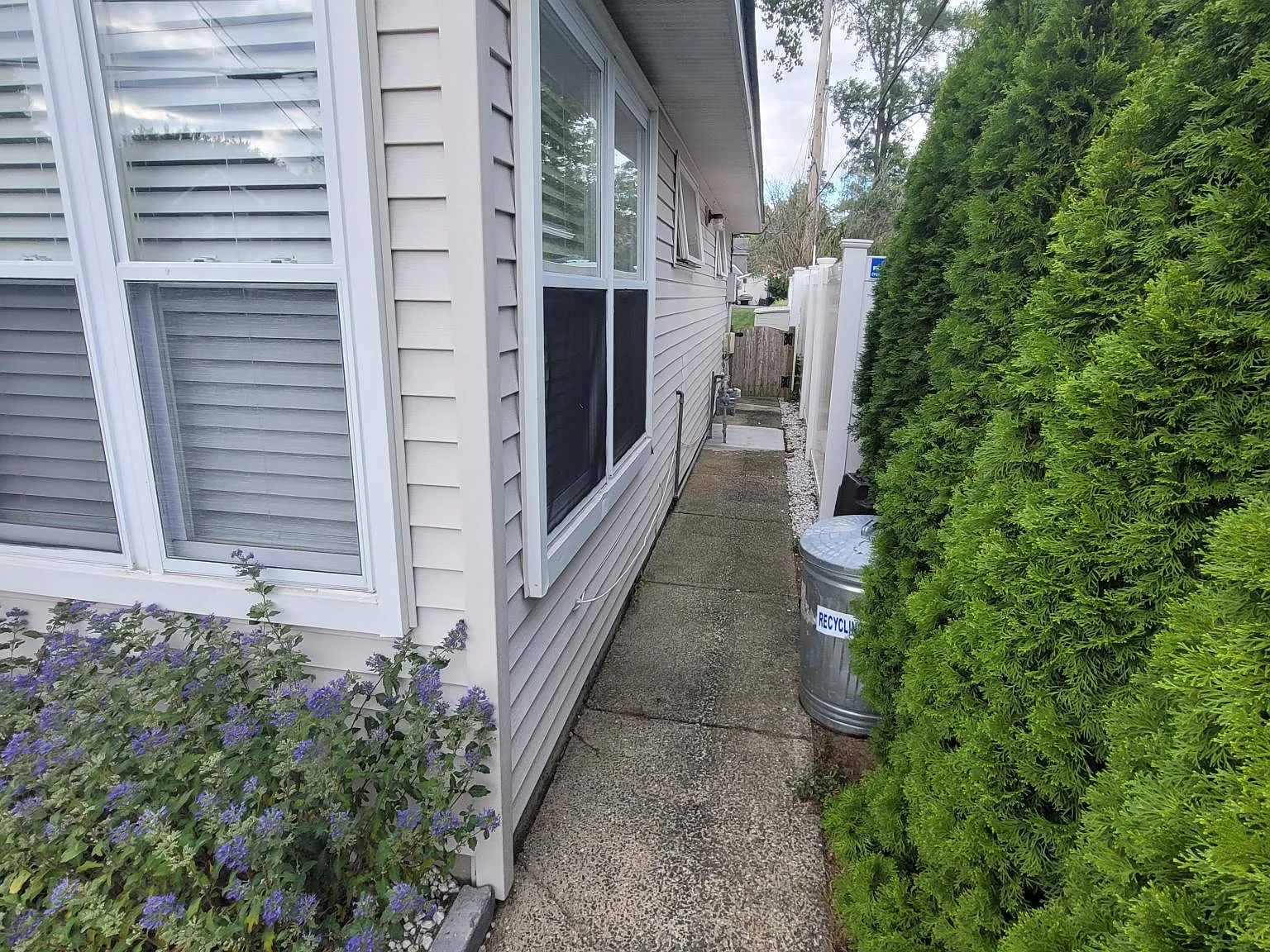 2 bed, $1,700 — Photo 2