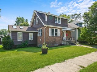 2657 W 96th St, Evergreen Park, IL