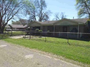416 Waltman St, Jewett, TX 75846