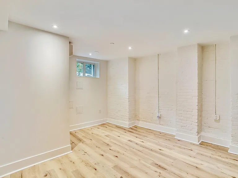 1855 Mintwood Pl NW #3 — Photo 11