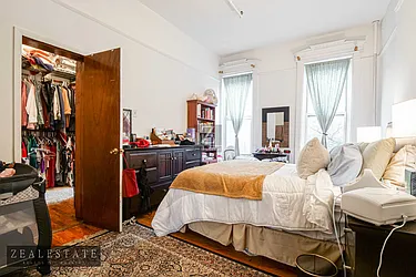 Rented by ZealEstate Group Inc