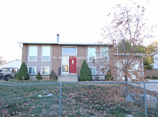 2452 N 970 W, Clinton, UT 84015