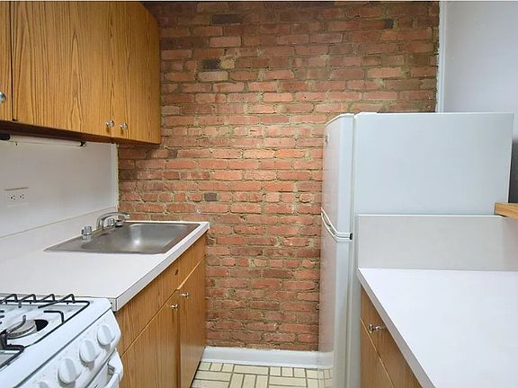 4th image of 530 E 89th St APT 4B