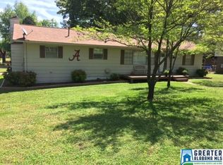 2835 Clyburne St, Bessemer, AL 35023