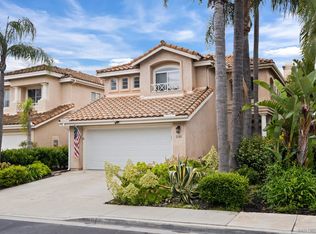 2385 Country View Gln, Escondido, CA 92026