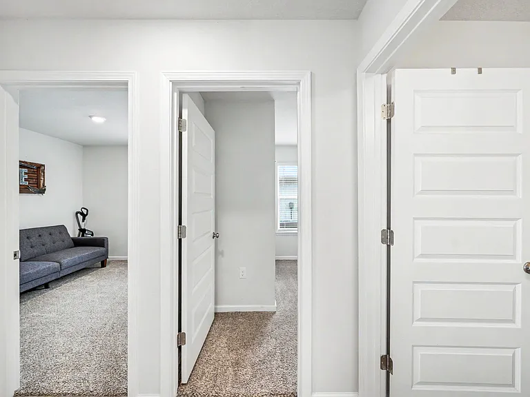 6465 Slabinski Ln — Photo 30