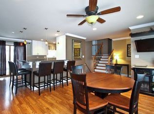 2244 N Champlain St, Arlington Heights, IL 60004