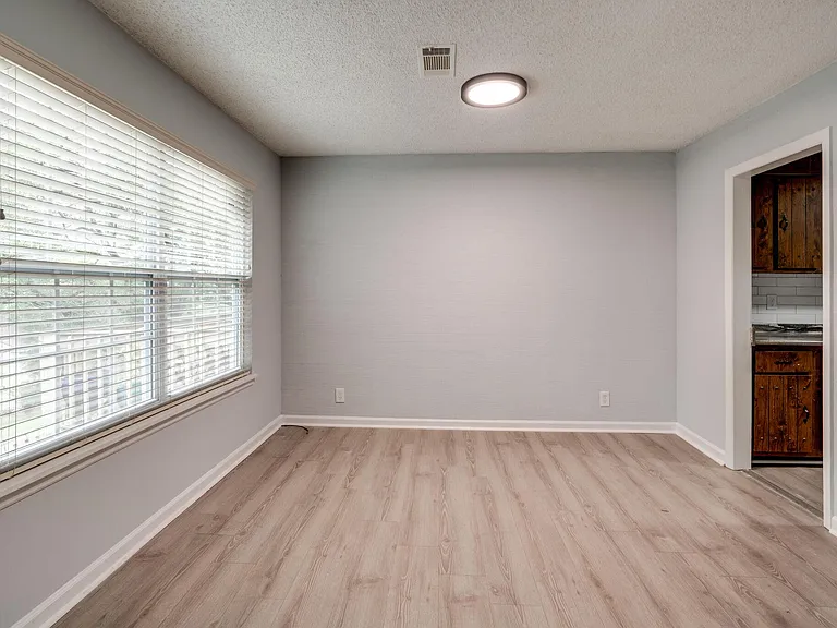 741 Longhunter Ct — Photo 8