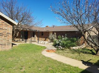 801 S Circle Dr, Seminole, TX 79360