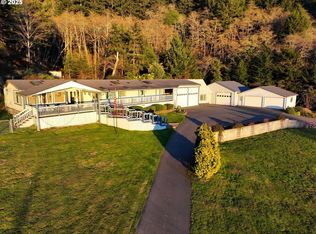 15179 McVay Ln, Brookings, OR