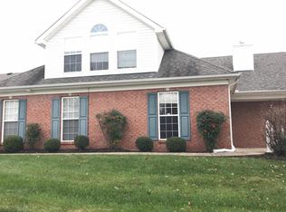 1001 Persimmon Pl, La Grange, KY 40031