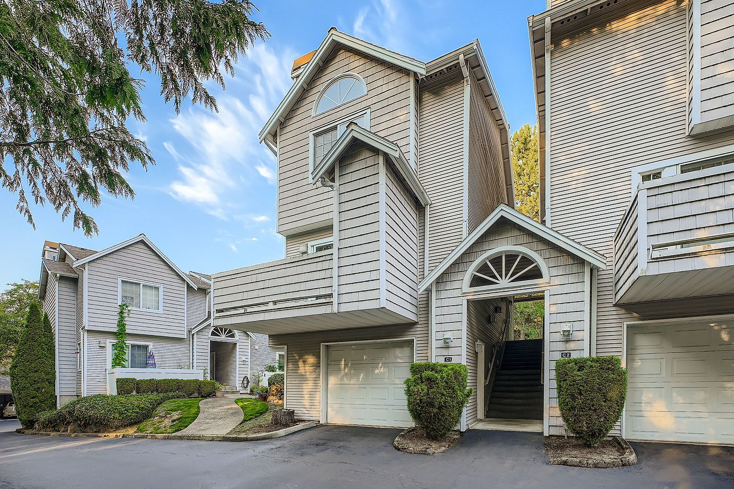 601 12th Ave NW APT C1, Issaquah, WA 98027 | Zillow, image size:1500x1000