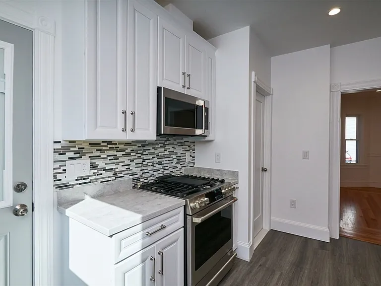 221 White St #1 — Photo 5