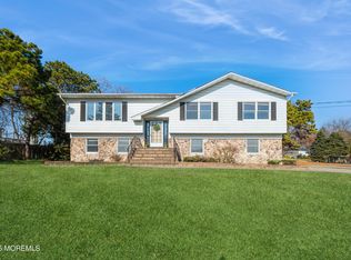 413 Winding Way, Brick, NJ 08723