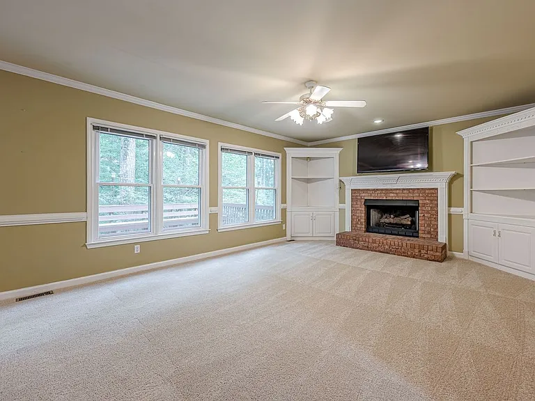 461 Braidwood Walk NW — Photo 23