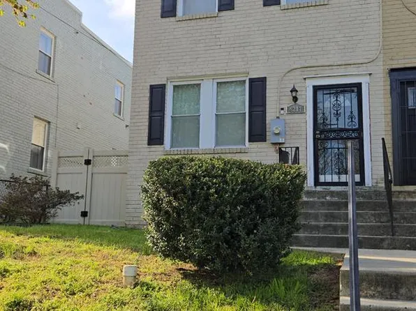 4217 Foote St NE, Washington, DC 20019