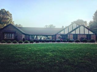 6186 Saint Andrews Dr, Canfield, OH 44406
