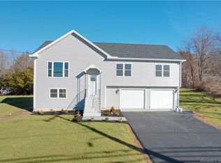 746 Saybrook Rd, Middletown, CT 06457