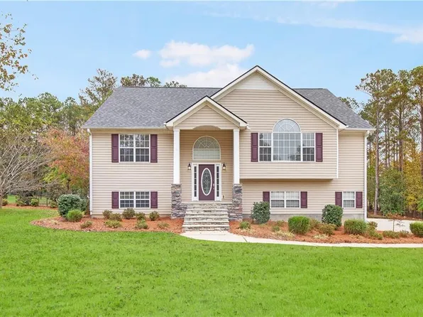 6890 Fletcher Dr, Winston, GA 30187