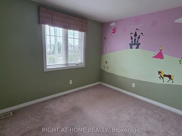 3588 Cambrian Rd — Photo 34