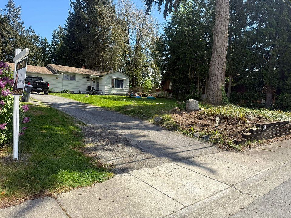 1st image of 918 164th St